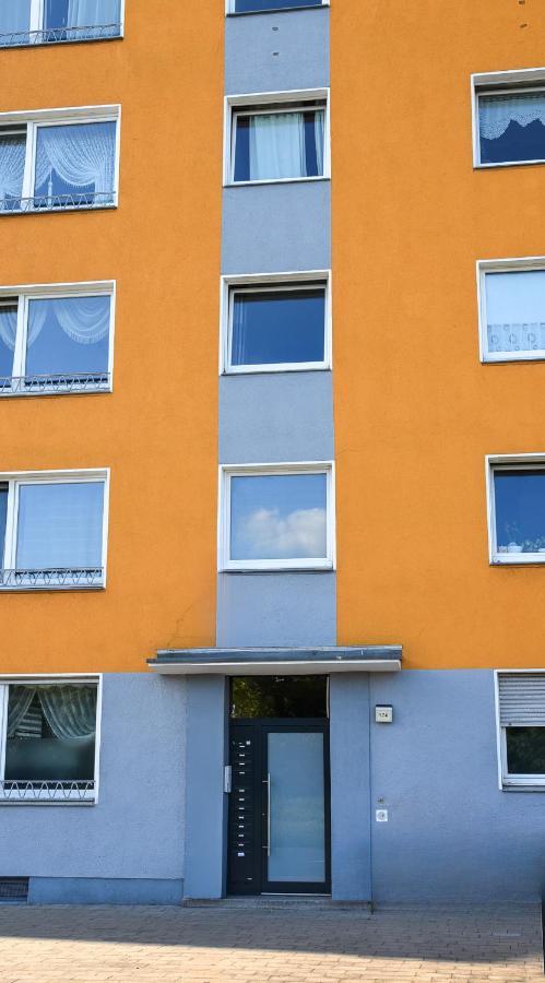 Apartment Deluxe! Hbf-naehe Mit Kingsize-bett, 65 M2